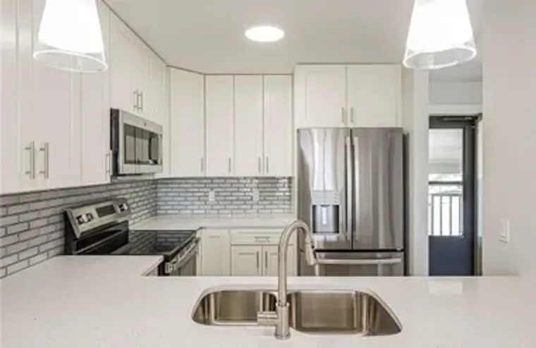 26 PLANTATION DR 202, VERO BEACH, FL, 32..., Vero Beach, FL 32966