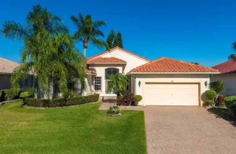 486 NW BLUE LAKE DR, PORT ST LUCIE, FL, ..., Port St Lucie, FL 34986