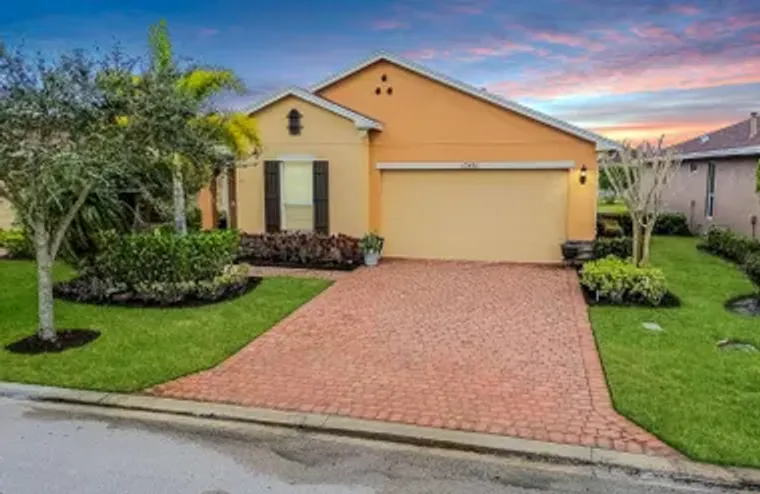 12431 SW WEEPING WILLOW AVE, PORT ST LUC..., Port St Lucie, FL 34987