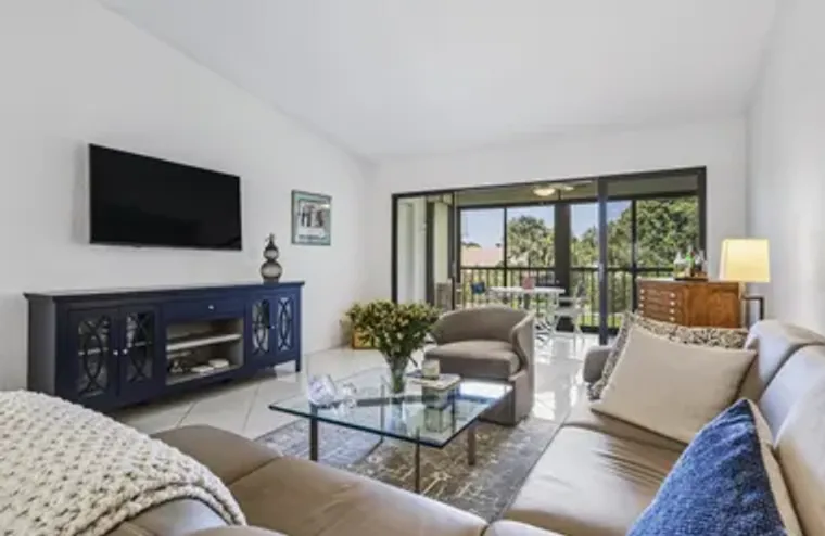 5121 OAK HILL LN 423, DELRAY BEACH, FL, ..., Delray Beach, FL 33484