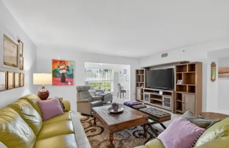 5951 REGAL GLEN DR APT 107, BOYNTON BEAC..., Boynton Beach, FL 33437