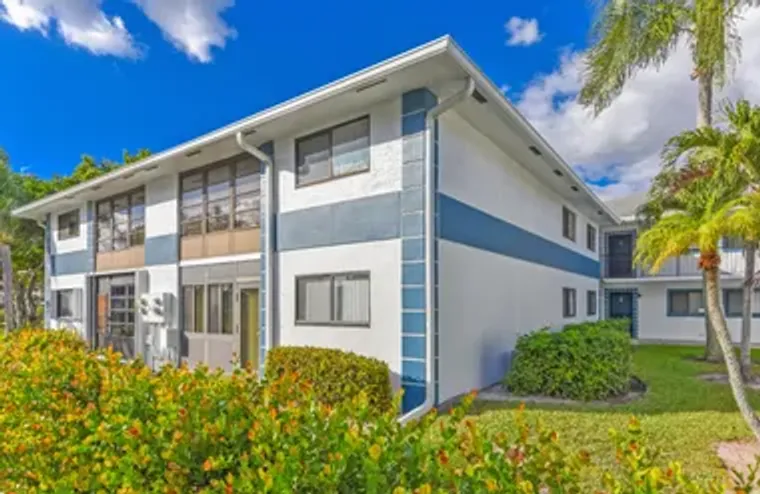 15342 LAKES OF DELRAY BLVD 98, DELRAY BE..., Delray Beach, FL 33484