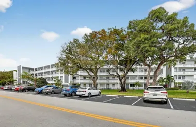 2070 NEWPORT Q Q, DEERFIELD BEACH, FL, 3..., Deerfield Beach, FL 33442