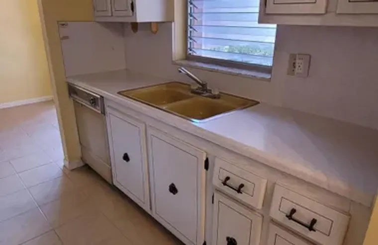 22 GOLFS EDGE A, WEST PALM BEACH, FL, 33..., West Palm Beach, FL 33417