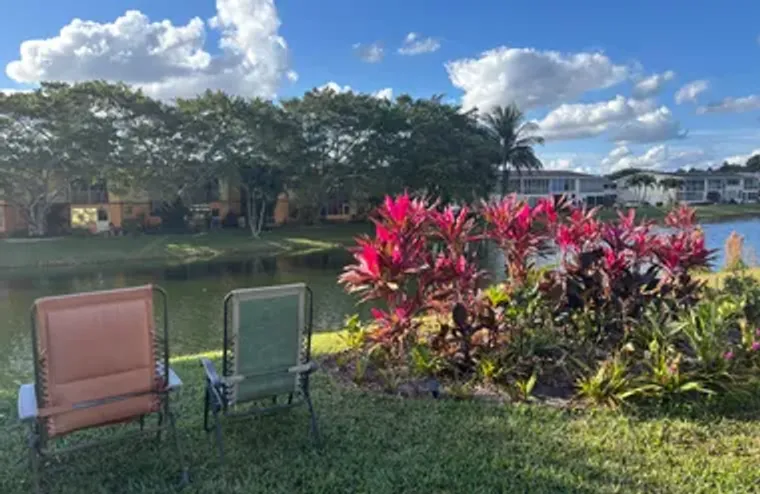 31 SHEFFIELD B, WEST PALM BEACH, FL, 334..., West Palm Beach, FL 33417