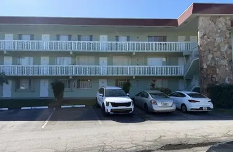 3300 SPRINGDALE BLVD 117, PALM SPRINGS, ..., Palm Springs, FL 33461