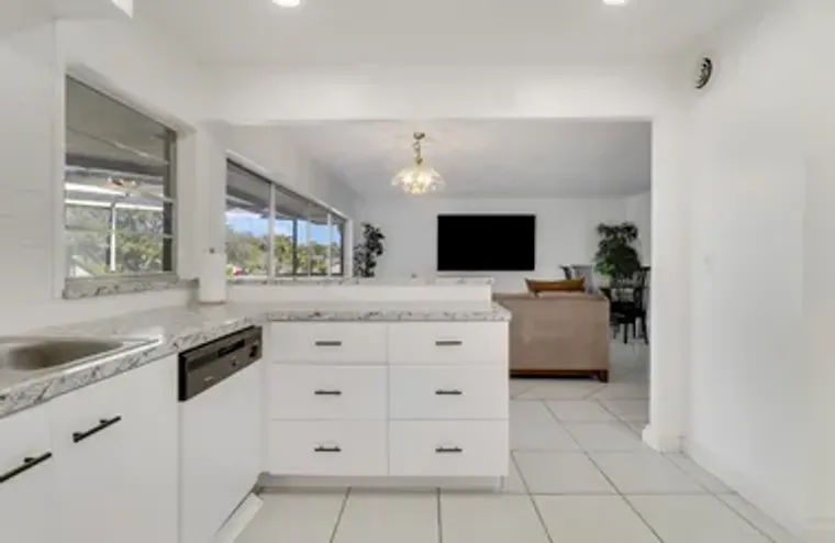 7 GREENWAY VLG 202, ROYAL PALM BEACH, FL..., Royal Palm Beach, FL 33411