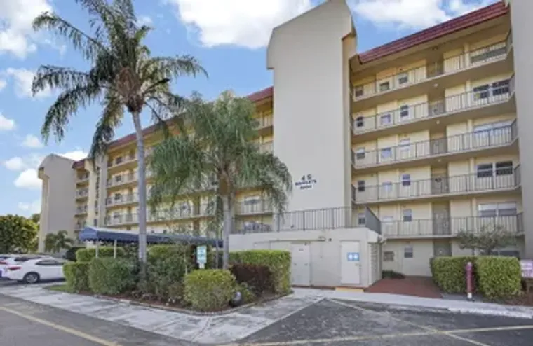 3590 VIA POINCIANA 202, LAKE WORTH, FL, ..., Lake Worth, FL 33467