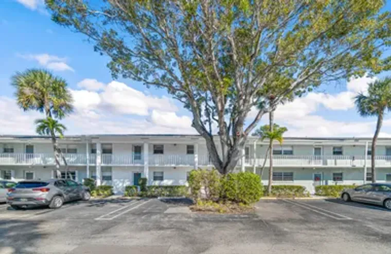 2700 SW 22ND AVE 1407, DELRAY BEACH, FL,..., Delray Beach, FL 33445