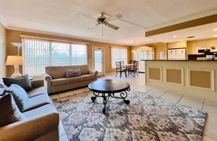 306 WELLINGTON L, WEST PALM BEACH, FL, 3..., West Palm Beach, FL 33417