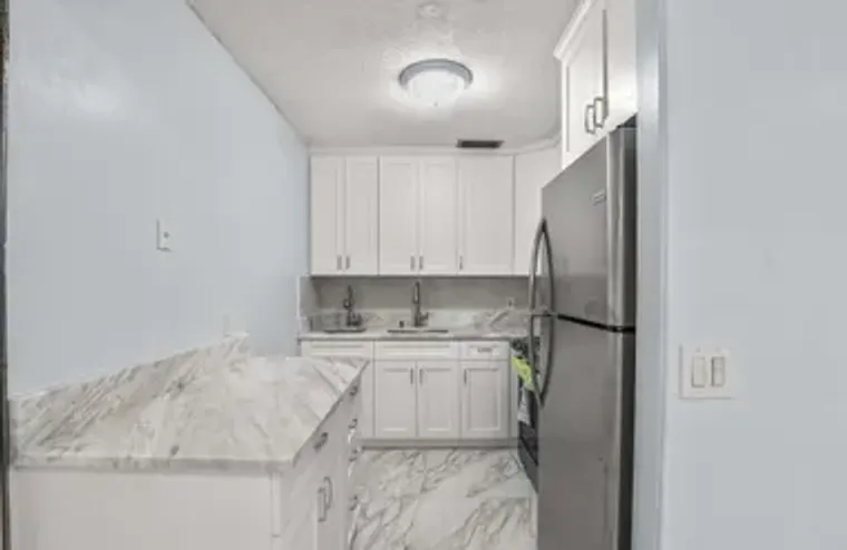 63 HASTINGS D D, WEST PALM BEACH, FL, 33..., West Palm Beach, FL 33417