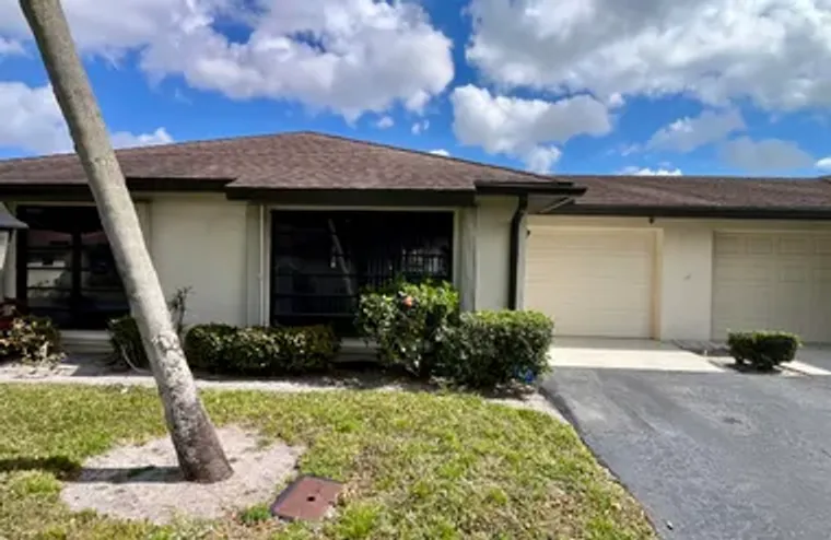 4951 EQUESTRIAN CIR A, BOYNTON BEACH, FL..., Boynton Beach, FL 33436