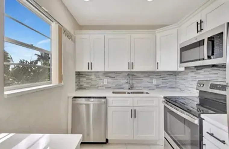 162 SHEFFIELD G, WEST PALM BEACH, FL, 33..., West Palm Beach, FL 33417