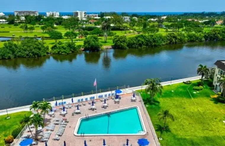 17 COLONIAL CLUB DR APT 205, BOYNTON BEA..., Boynton Beach, FL 33435