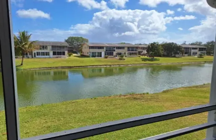 305 ANDOVER L L, WEST PALM BEACH, FL, 33..., West Palm Beach, FL 33417