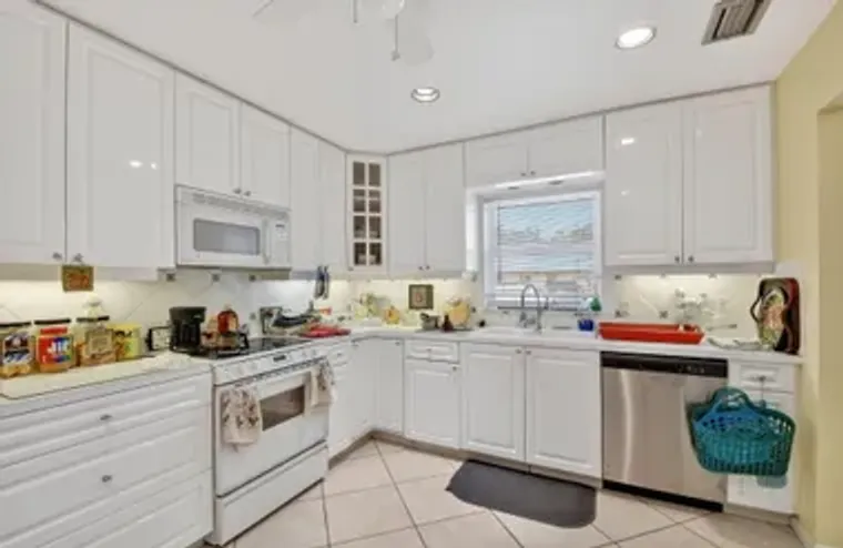 782 NANTUCKET CIR # 782, LAKE WORTH, FL,..., Lake Worth, FL 33467