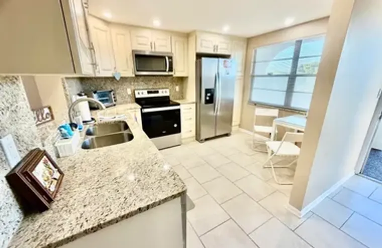 2305 LUCAYA LN D4, COCONUT CREEK, FL, 33..., Coconut Creek, FL 33066