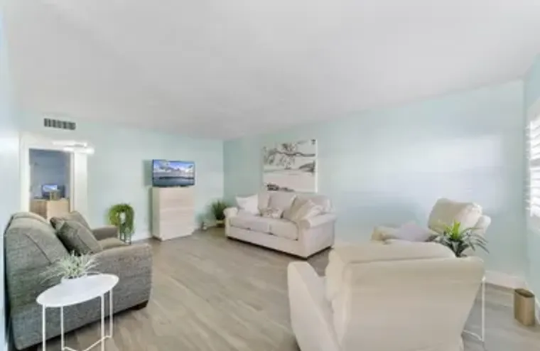 3322 CYNTHIA LN APT 102, LAKE WORTH BEAC..., Lake Worth Beach, FL 33461