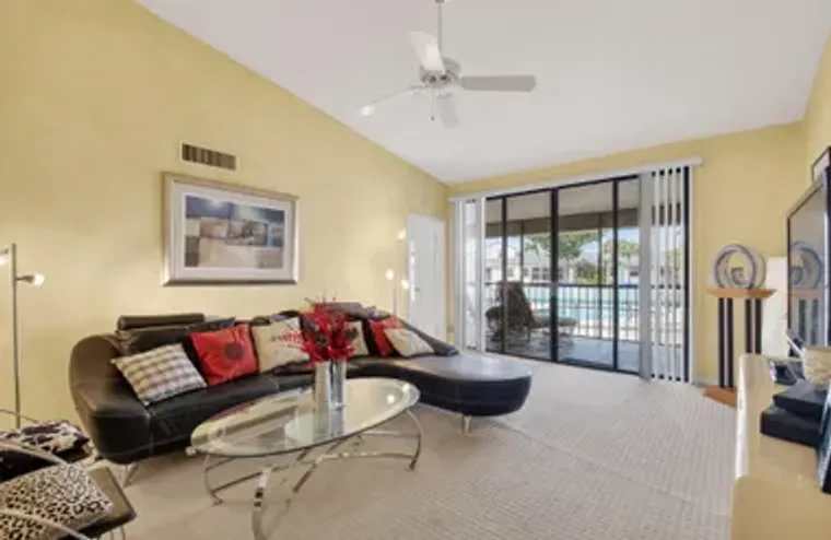 7509 GLENDEVON LN APT 1006, DELRAY BEACH..., Delray Beach, FL 33446