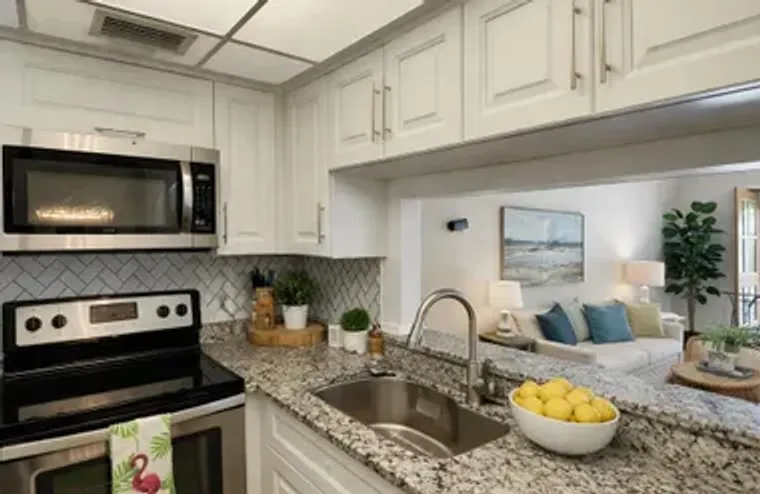 7106 GOLF COLONY CT 104, LAKE WORTH, FL,..., Lake Worth, FL 33467