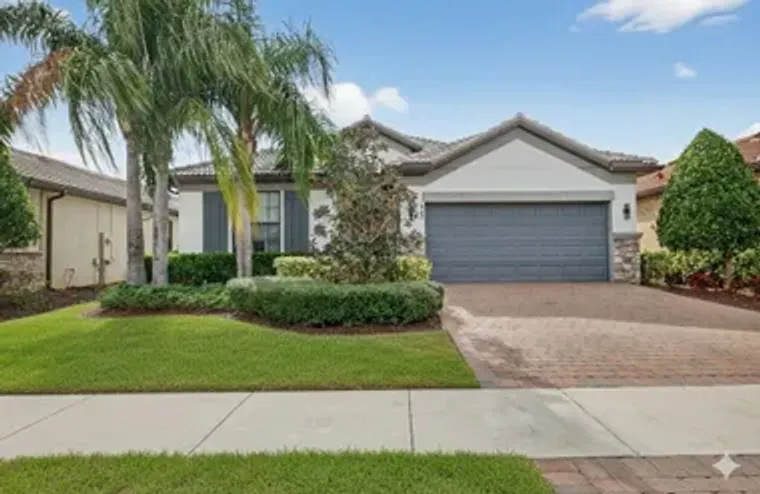 540 SE MONET DR, PORT ST. LUCIE, FL, 349..., Port St. Lucie, FL 34984