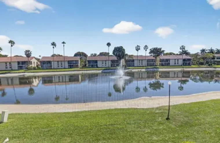 10279 N CIRCLE LAKE DR 202, BOYNTON BEAC..., Boynton Beach, FL 33437