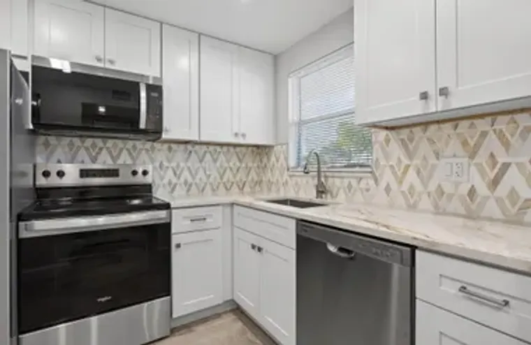 6850 ROYAL PALM BLVD 103G, MARGATE, FL, ..., Margate, FL 33063