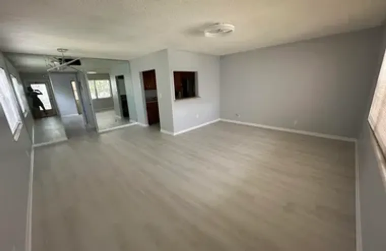 21 SALISBURY A, WEST PALM BEACH, FL, 334..., West Palm Beach, FL 33417