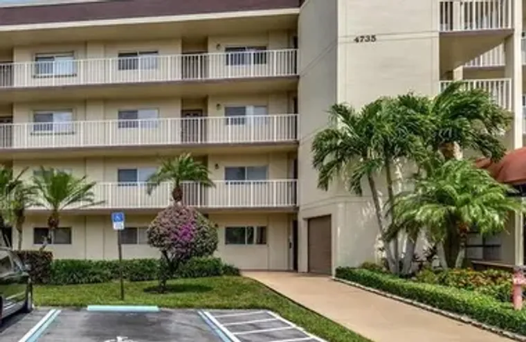 4735 LUCERNE LAKES BLVD 410, LAKE WORTH,..., Lake Worth, FL 33467