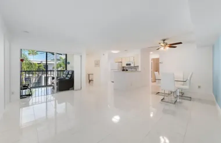 14897 BAL MORAL LN 206, DELRAY BEACH, FL..., Delray Beach, FL 33446