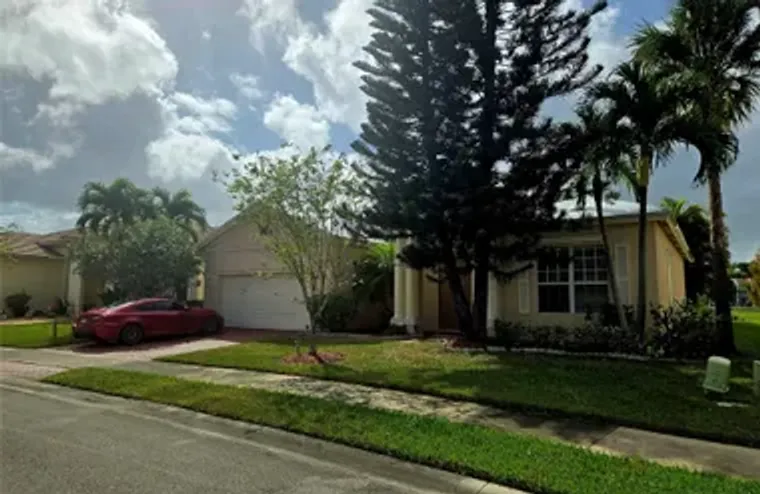 723 SW MYAKKA RIVER TRCE, PORT ST LUCIE,..., Port St Lucie, FL 34986
