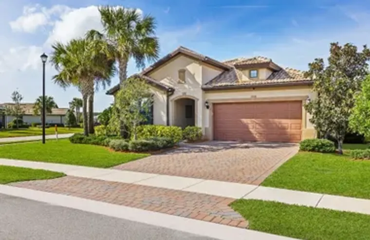 239 SE COURANCES DR, PORT ST LUCIE, FL, ..., Port St Lucie, FL 34984