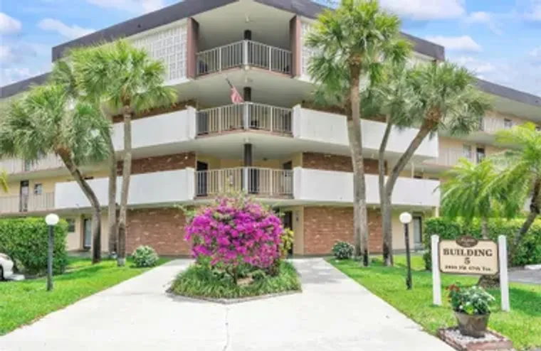 2900 NW 47TH TER 303B, LAUDERDALE LAKES,..., Lauderdale Lakes, FL 33313