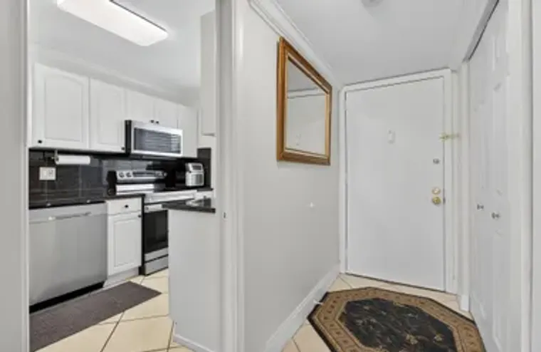 3551 INVERRARY DR APT 312, LAUDERHILL, F..., Lauderhill, FL 33319