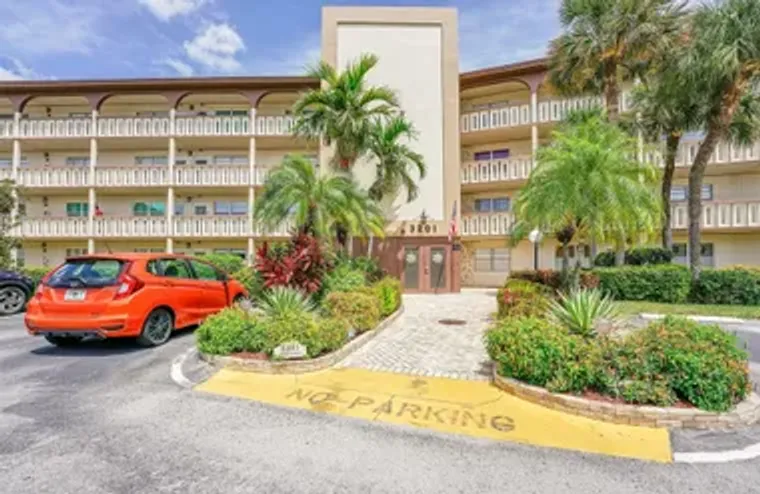 3201 PORTOFINO PT C2, COCONUT CREEK, FL,..., Coconut Creek, FL 33066