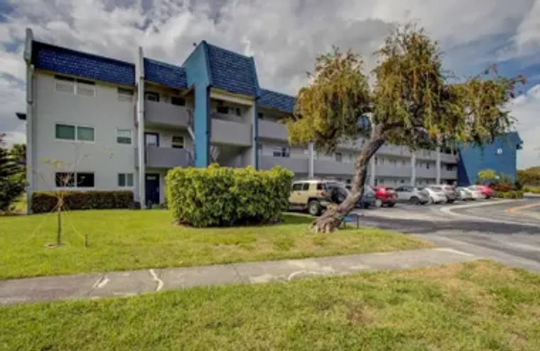 7867 GOLF CIRCLE DR 108, MARGATE, FL, 33..., Margate, FL 33063