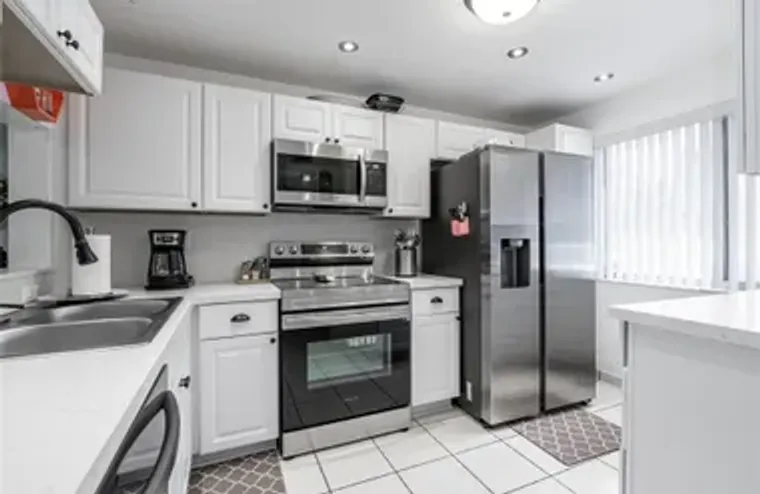 3601 INVERRARY DR APT 107, LAUDERHILL, F..., Lauderhill, FL 33319