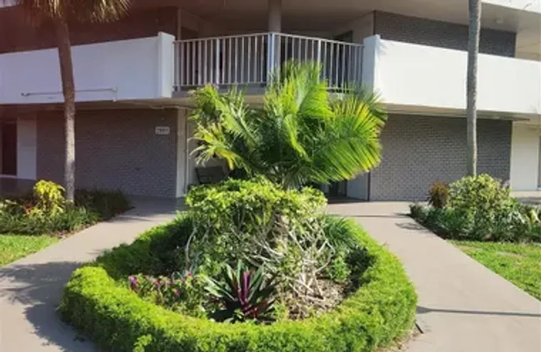 2801 47 TER 403B, LAUDERDALE LAKES, FL, ..., Lauderdale Lakes, FL 33313