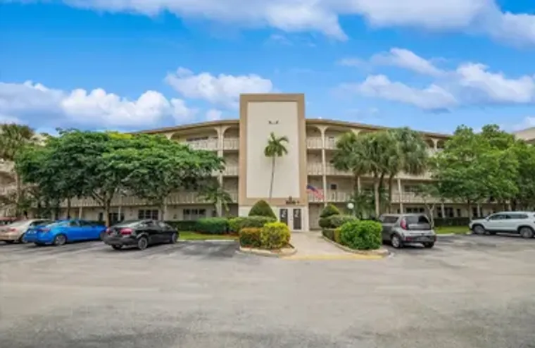 3205 PORTOFINO PT F3, COCONUT CREEK, FL,..., Coconut Creek, FL 33066