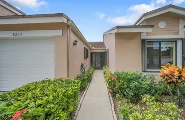 8252 SPRINGLAKE DR # 8252, BOCA RATON, F..., Boca Raton, FL 33496