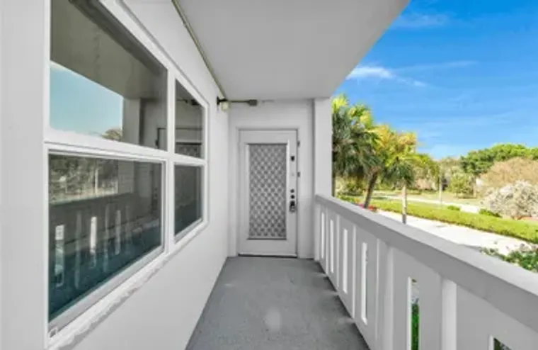 3001 PORTOFINO ISLE M3, COCONUT CREEK, F..., Coconut Creek, FL 33066