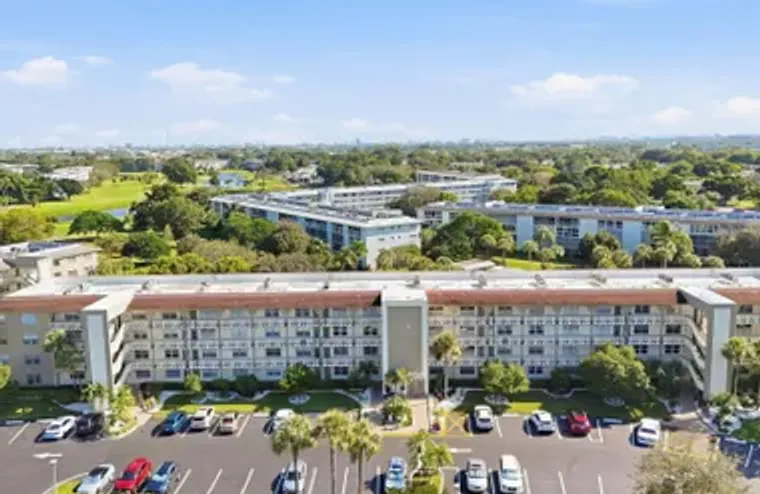 2901 VICTORIA CIR APT B2, COCONUT CREEK,..., Coconut Creek, FL 33066