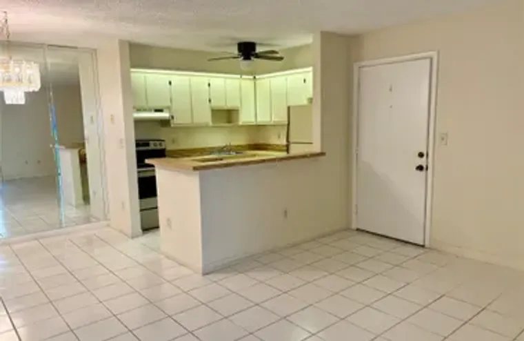 9384 S BELFORT CIR 101, TAMARAC, FL, 333..., Tamarac, FL 33321