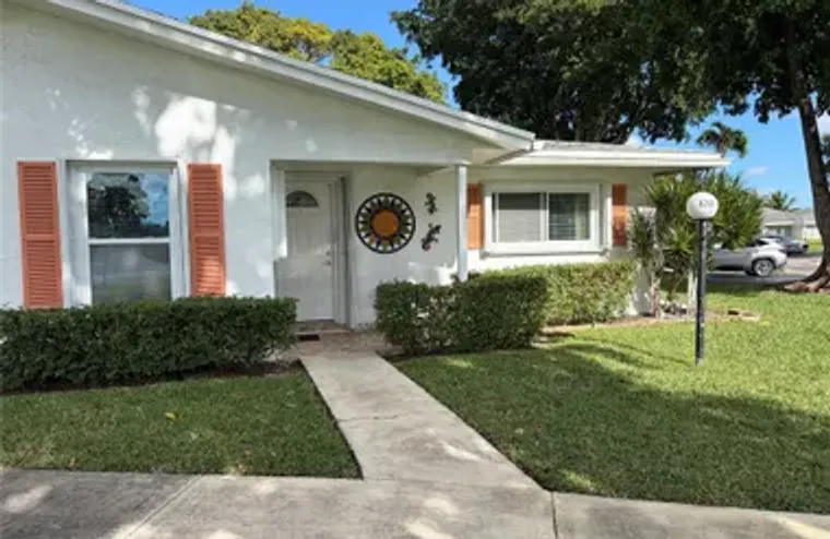 8701 NW 11TH ST # 8701, PLANTATION, FL, ..., Plantation, FL 33322