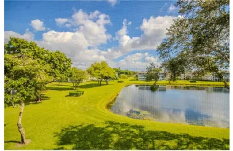 251 PRESTON F # 251, BOCA RATON, FL, 334..., Boca Raton, FL 33434