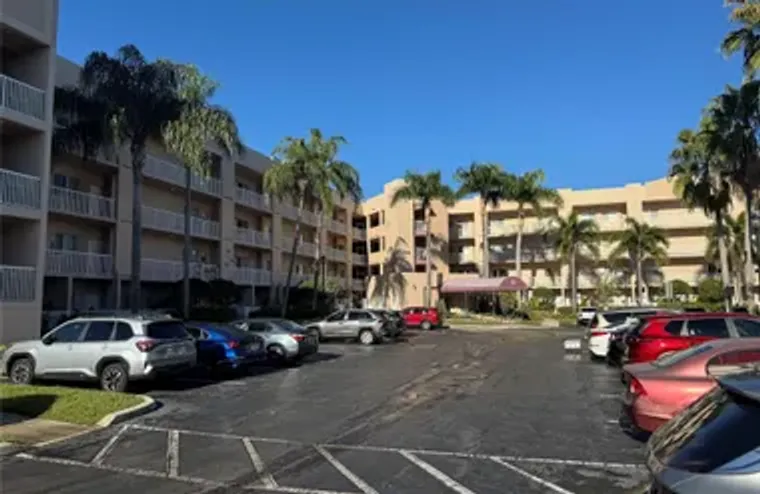 7755 YARDLEY DR APT 104, FORT LAUDERDALE..., Fort Lauderdale, FL 33321