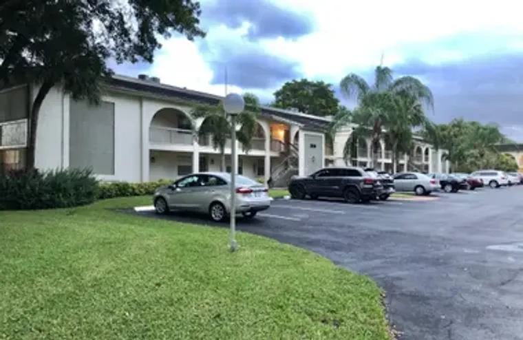 2614 NASSAU BND APT D2, COCONUT CREEK, F..., Coconut Creek, FL 33066