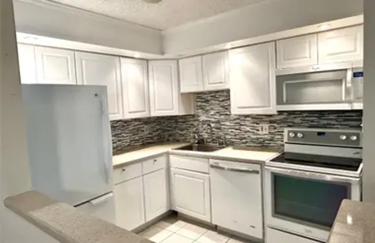 10429 E CLAIRMONT CIR # 108, TAMARAC, FL..., Tamarac, FL 33321