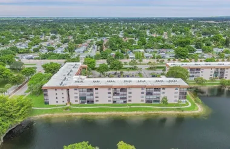 4940 E SABAL PALM BLVD APT 202, TAMARAC,..., Tamarac, FL 33319