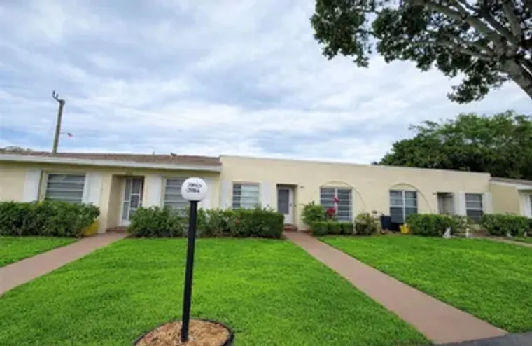 20862 VINESTA CIR # 307, BOCA RATON, FL,..., Boca Raton, FL 33433